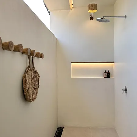 El Tropico Boutique Hotel Kuta  Exterior photo