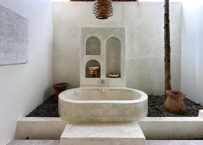 El Tropico Boutique Hotel